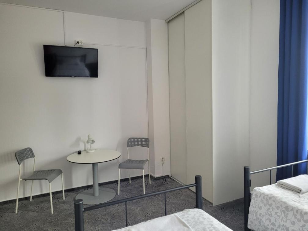 Miastkovo Hostel Πόζναν Εξωτερικό φωτογραφία